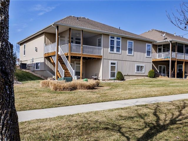 4729 SW Soldier Drive, Lee's Summit, MO 64082