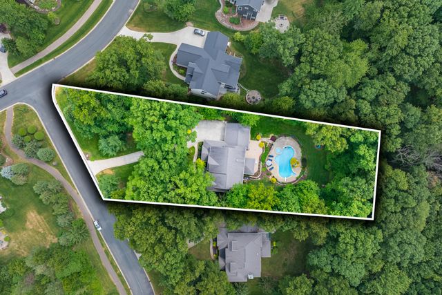 8352 Vinewood Point, Texas Twp, MI 49071