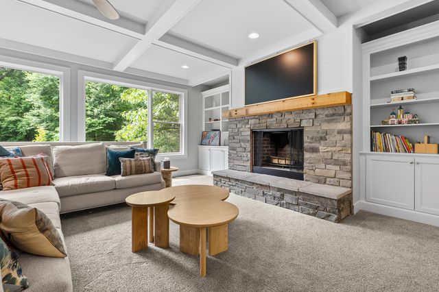 8352 Vinewood Point, Texas Twp, MI 49071
