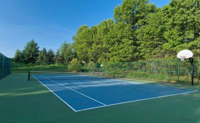 8352 Vinewood Point, Texas Twp, MI 49071