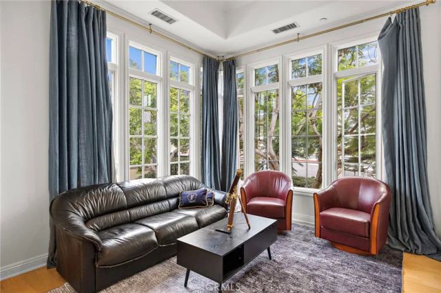 2741 Bungalow, Corona Del Mar, CA 92625