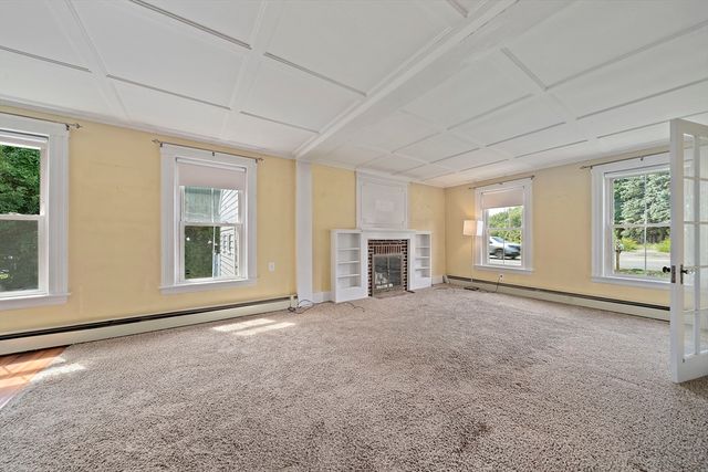 131 Pleasant Valley St, Methuen, MA 01844