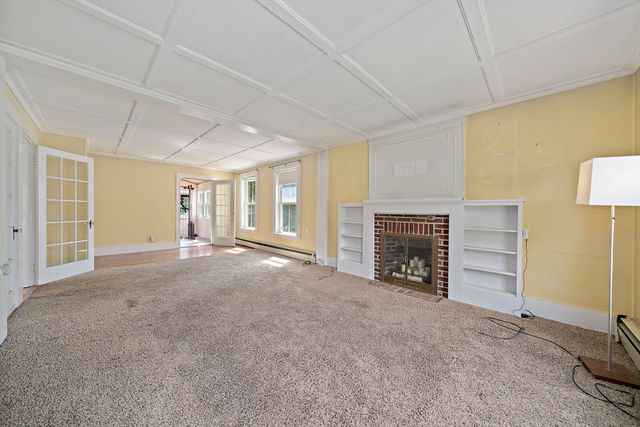 131 Pleasant Valley St, Methuen, MA 01844