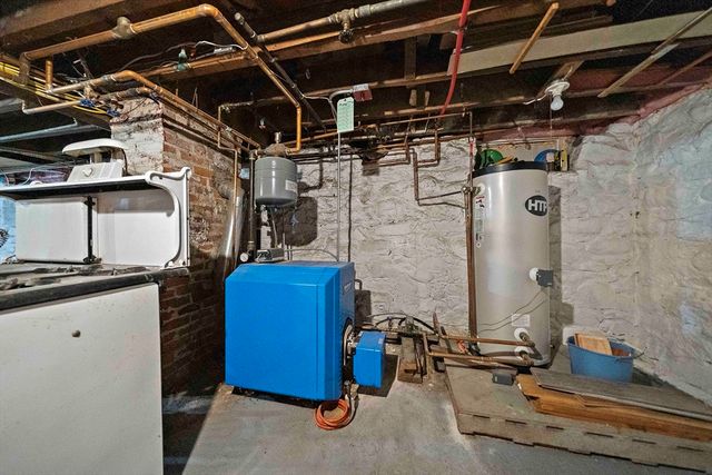 131 Pleasant Valley St, Methuen, MA 01844