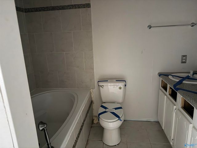 515 County Road 296, Hillsboro, AL 35643