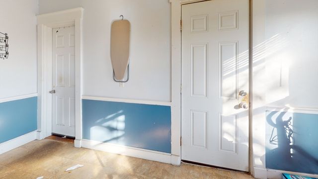 36 Mozart 3, Boston, MA 02130