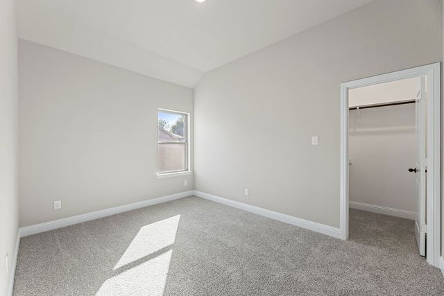2106 Briarwood Drive, Bridgeport, TX 76426