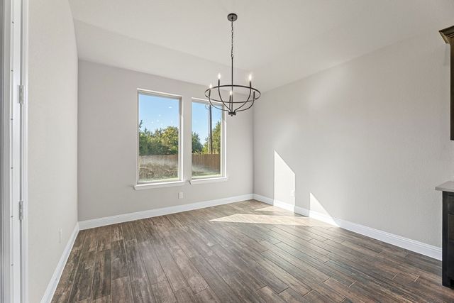 2106 Briarwood Drive, Bridgeport, TX 76426