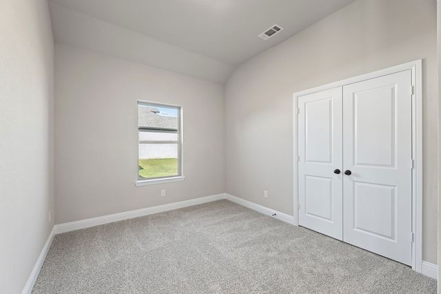 2106 Briarwood Drive, Bridgeport, TX 76426