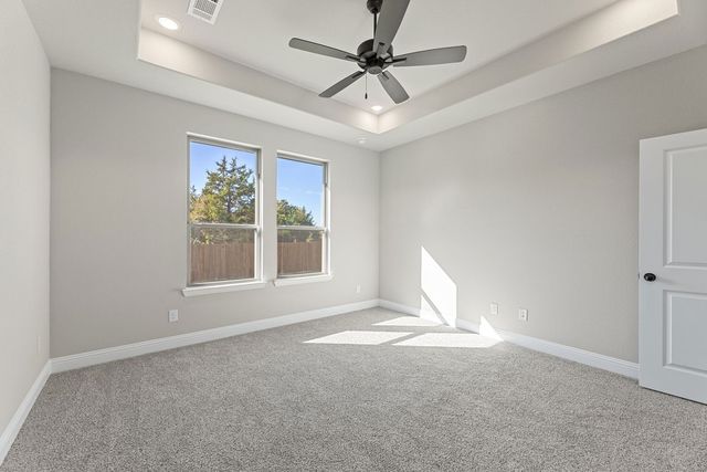 2106 Briarwood Drive, Bridgeport, TX 76426