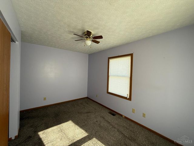 2104 Grand Avenue, Middletown, OH 45044