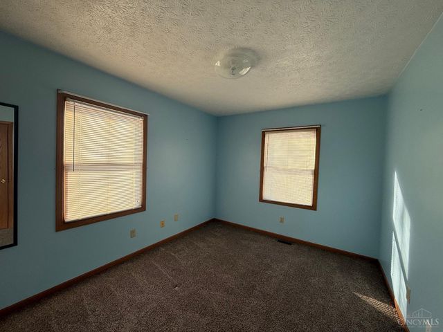 2104 Grand Avenue, Middletown, OH 45044