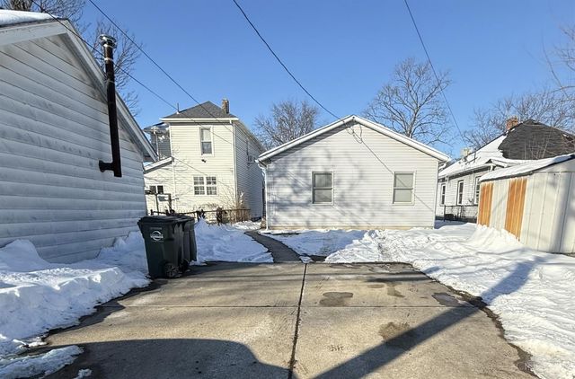 2104 Grand Avenue, Middletown, OH 45044