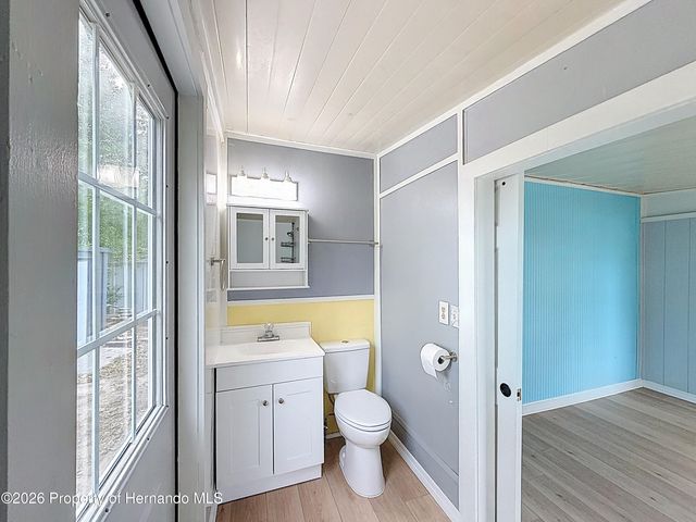 9569 Gray Fox Drive, Weeki Wachee, FL 34613