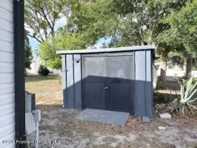 9569 Gray Fox Drive, Weeki Wachee, FL 34613