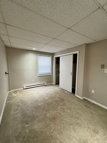16 Richards Ave 106, North Attleboro, MA 02760