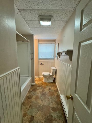 16 Richards Ave 106, North Attleboro, MA 02760