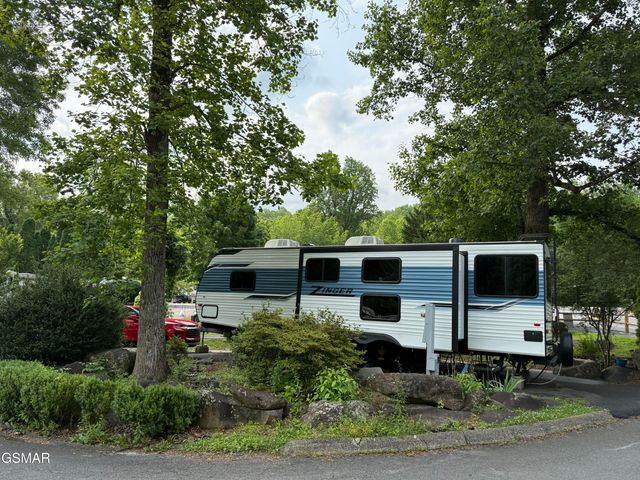 4229 E Parkway #149, Gatlinburg, TN 37738