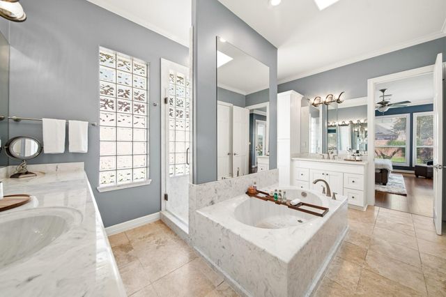 43 Harbor View Drive, Sugar Land, TX 77479