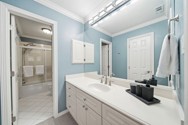 43 Harbor View Drive, Sugar Land, TX 77479