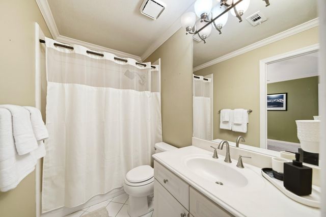 43 Harbor View Drive, Sugar Land, TX 77479