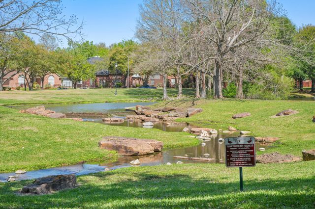 43 Harbor View Drive, Sugar Land, TX 77479