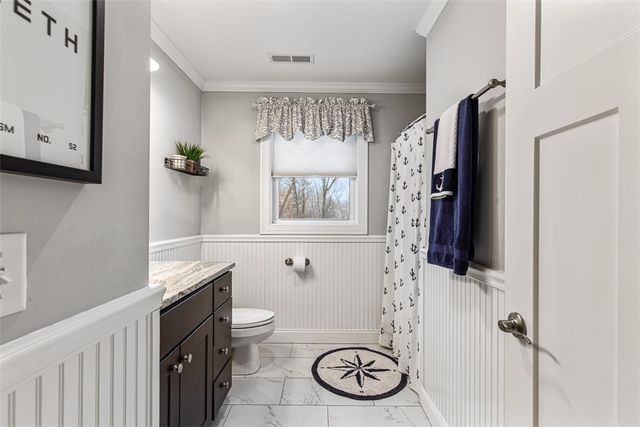 56 Harbor Ridge Lane, Tiverton, RI 02878