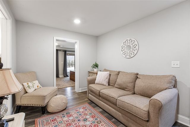 56 Harbor Ridge Lane, Tiverton, RI 02878