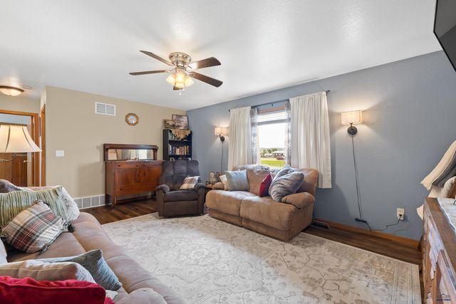 587 STEALTH LN, Box Elder, SD 57719