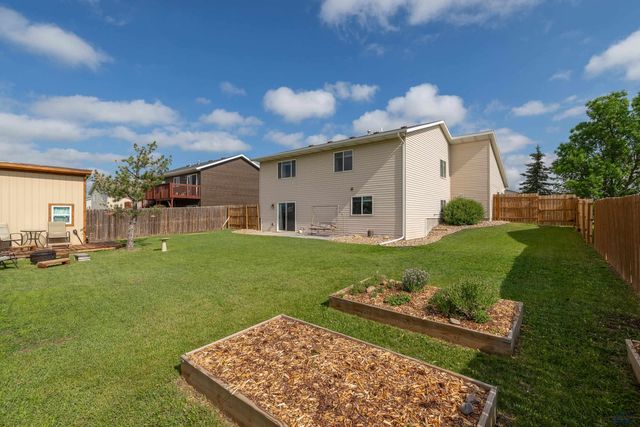 587 STEALTH LN, Box Elder, SD 57719