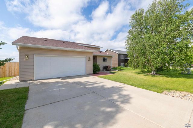 587 STEALTH LN, Box Elder, SD 57719