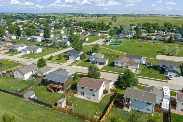 587 STEALTH LN, Box Elder, SD 57719