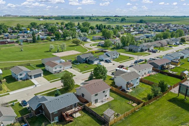 587 STEALTH LN, Box Elder, SD 57719