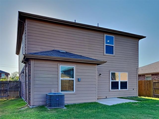 729 Totem Trail Drive, La Marque, TX 77568