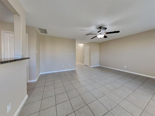 729 Totem Trail Drive, La Marque, TX 77568