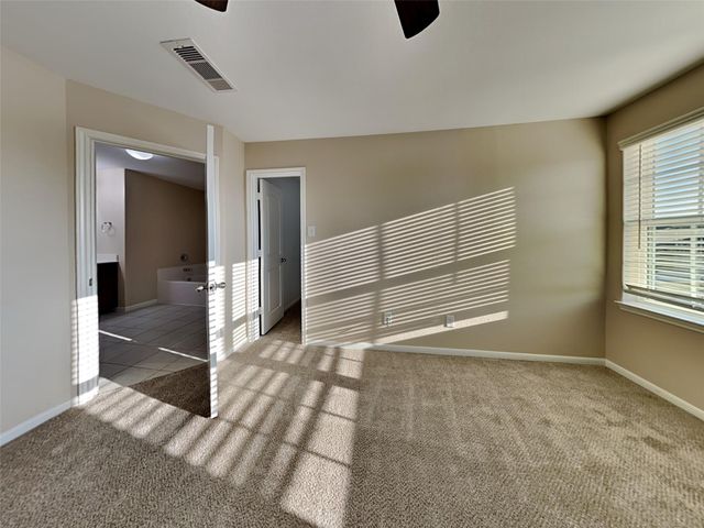 729 Totem Trail Drive, La Marque, TX 77568