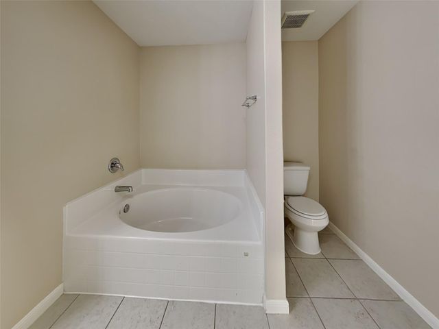 729 Totem Trail Drive, La Marque, TX 77568