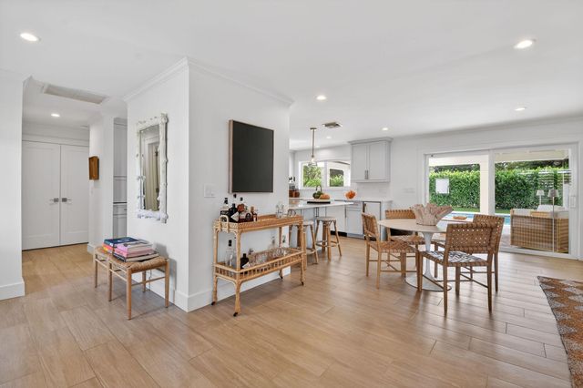 700 Lakeside Circle, North Palm Beach, FL 33408