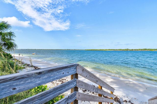 700 Lakeside Circle, North Palm Beach, FL 33408