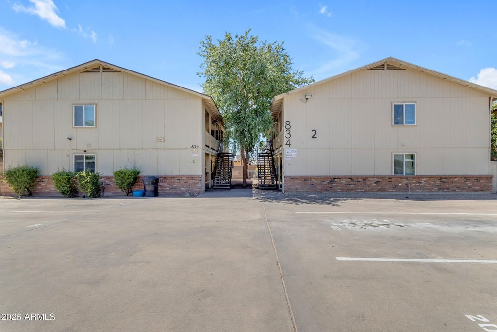 Image 2 of property listing at 834 N CHERRY -- 1, Mesa, AZ 85201