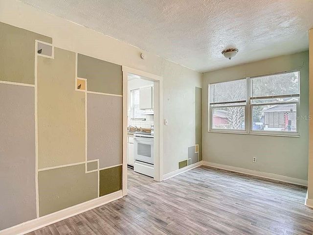 1008 E 24TH AVENUE, Tampa, FL 33605