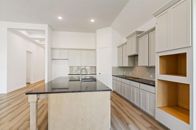 523 Blue River Trail, Rosenberg, TX 77471