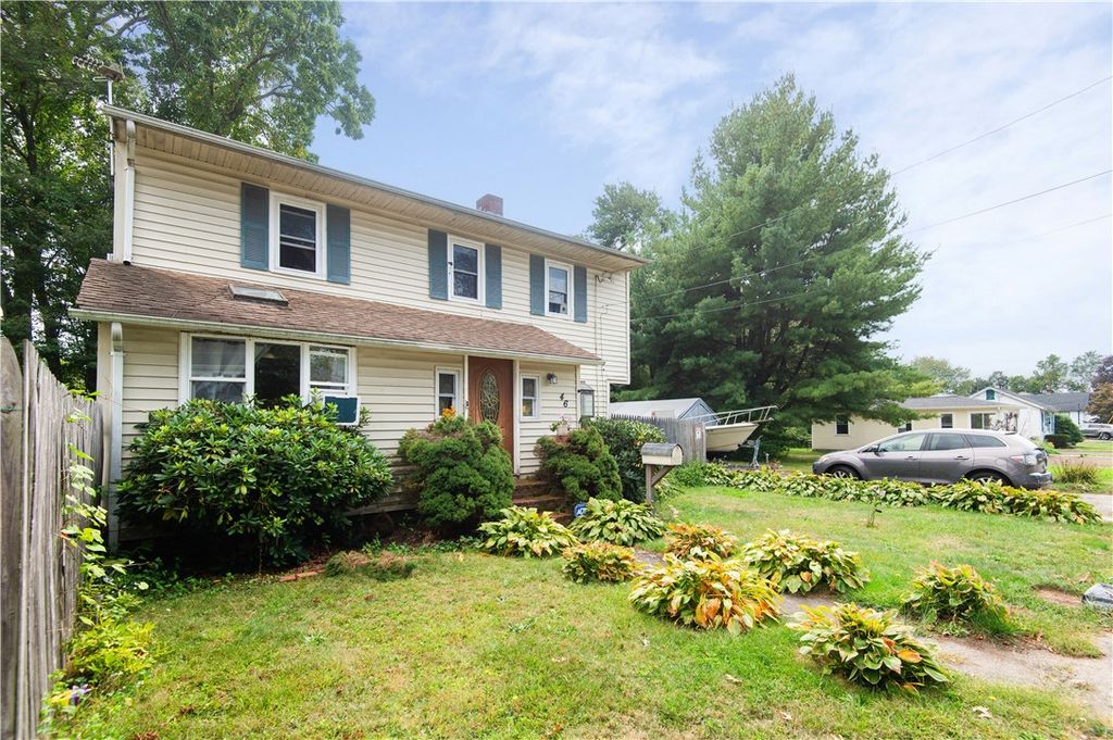 46 Verndale Street, Warwick, RI 02889
