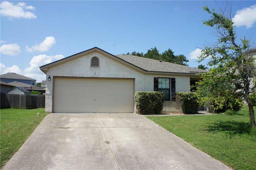 224 Wildwood DR, Georgetown, TX 78633