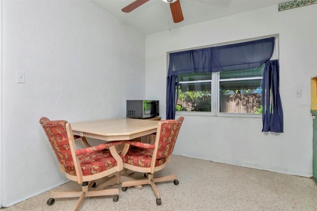 230 MILWAUKEE AVENUE, Dunedin, FL 34698