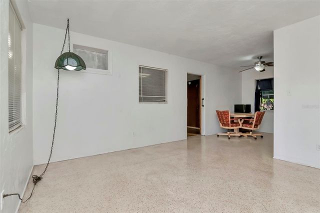 230 MILWAUKEE AVENUE, Dunedin, FL 34698