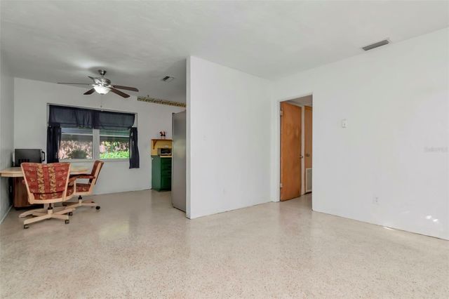 230 MILWAUKEE AVENUE, Dunedin, FL 34698