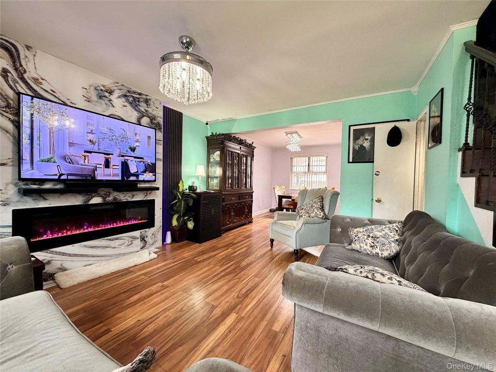 225-09 88th Avenue 415, Queens Village, NY 11427 — photo 2