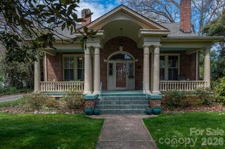 825 Hawthorne Road, Shelby, NC 28150