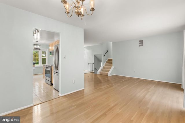 1008 JULIAN PL, Rockville, MD 20852